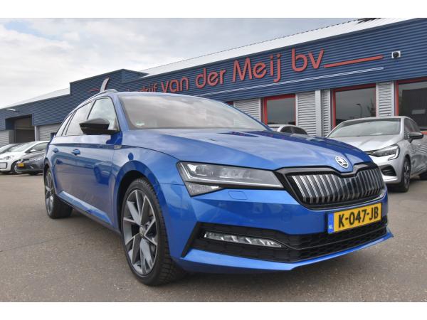 Škoda Superb Combi 1.4 TSI iV Sportline Business